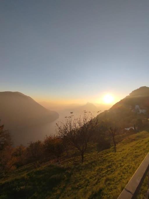 La Perla Di Bre' Apartment Lugano Bagian luar foto